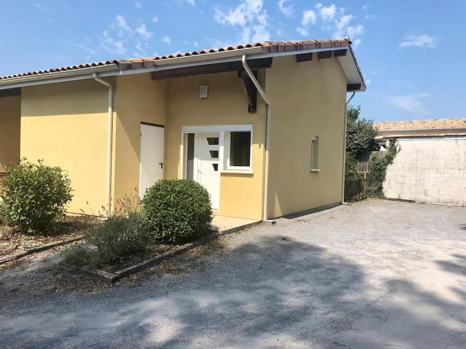 Au Calme, Maison T3 Neuf Avec Jardin A Cassy Lanton Εξωτερικό φωτογραφία